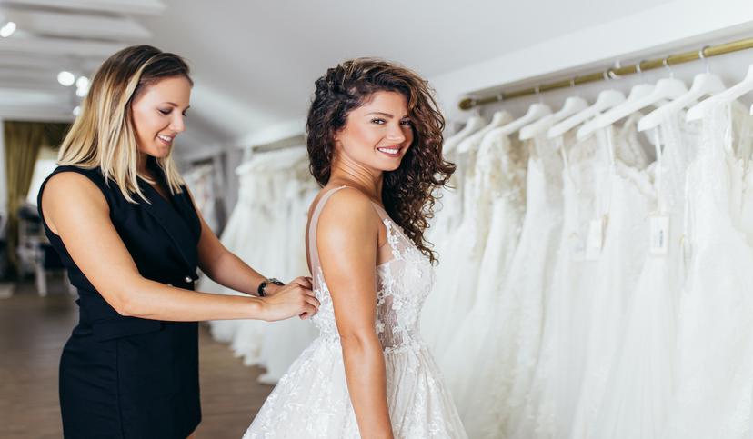 10 Reputation Management Strategies for Bridal Shops